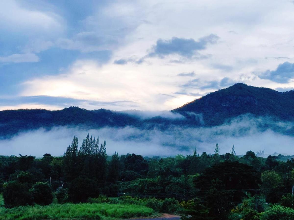 Baan Mai Hom Pensión *